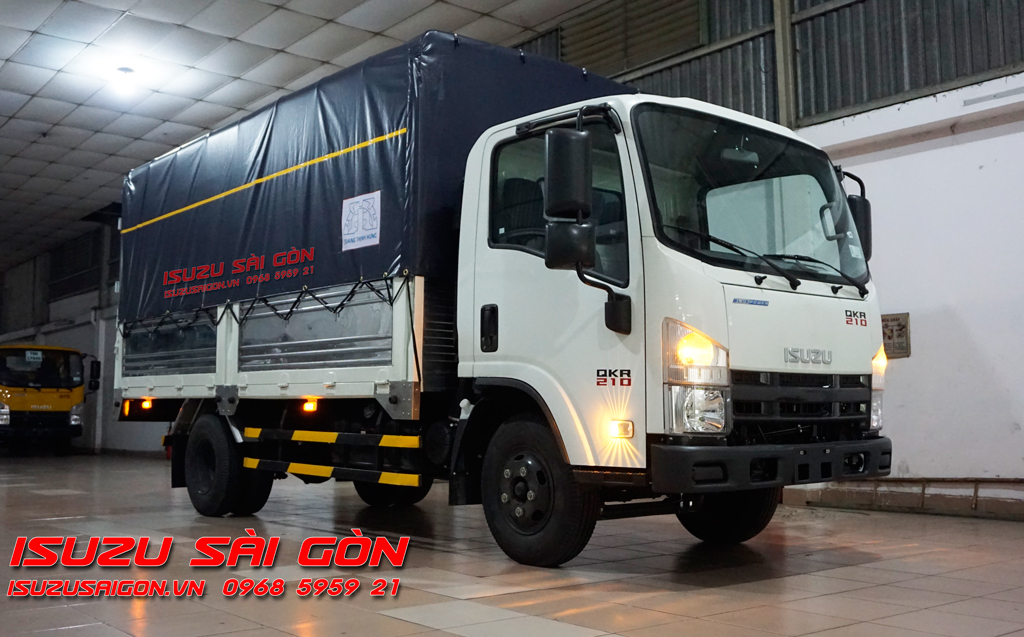 Xe Tải Isuzu 1T9 Mui Bạt | Isuzu 1.9 Tấn Mui Bạt